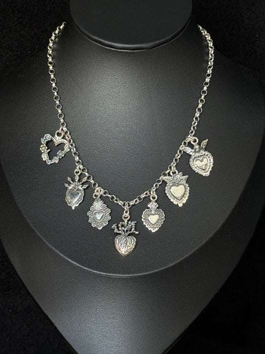 Gargantilla Sagrado Corazón — 7 Sacred Heart Charm Necklace | 925 Sterling Silver